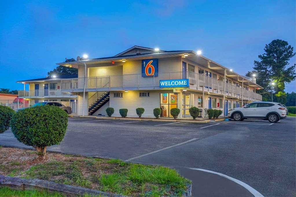 Motel 6-Lumberton, Nc Exterior photo