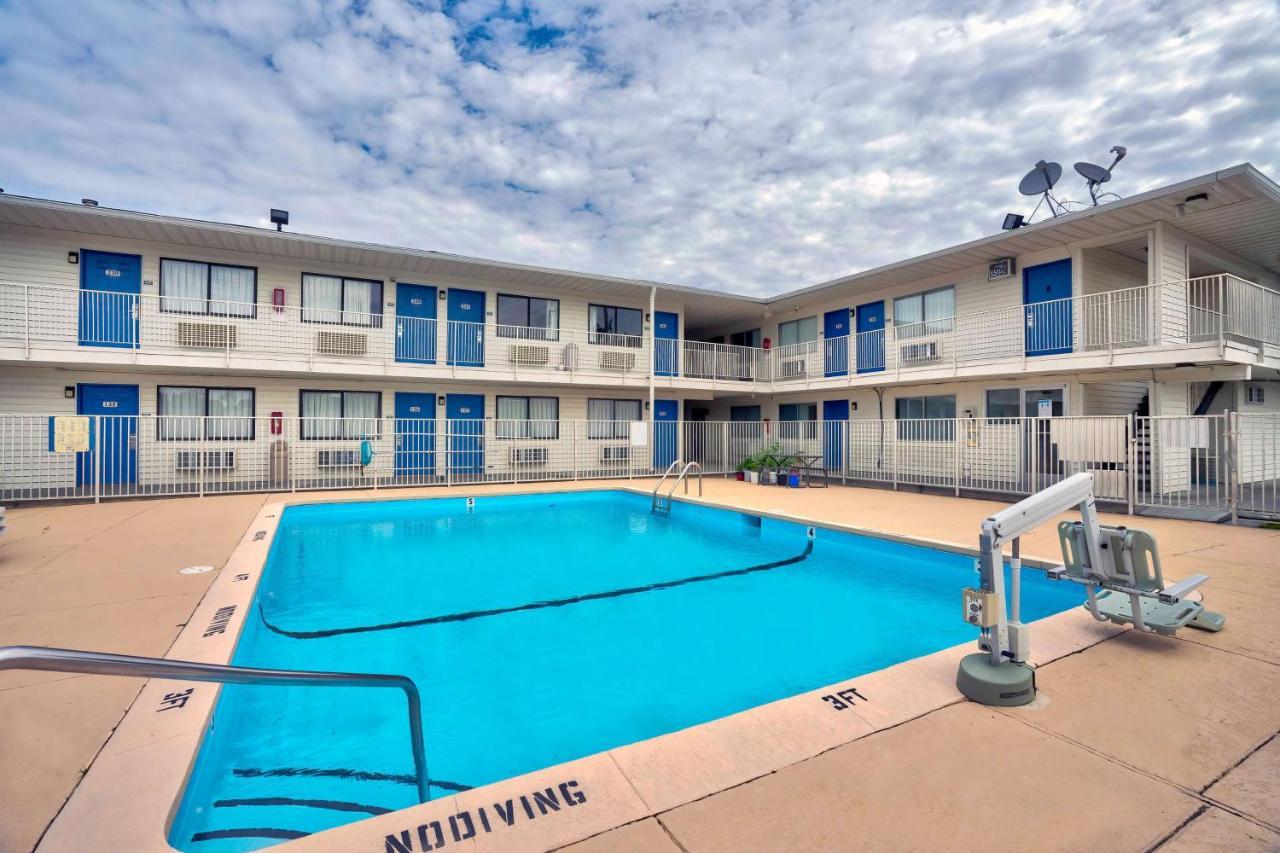 Motel 6-Lumberton, Nc Exterior photo