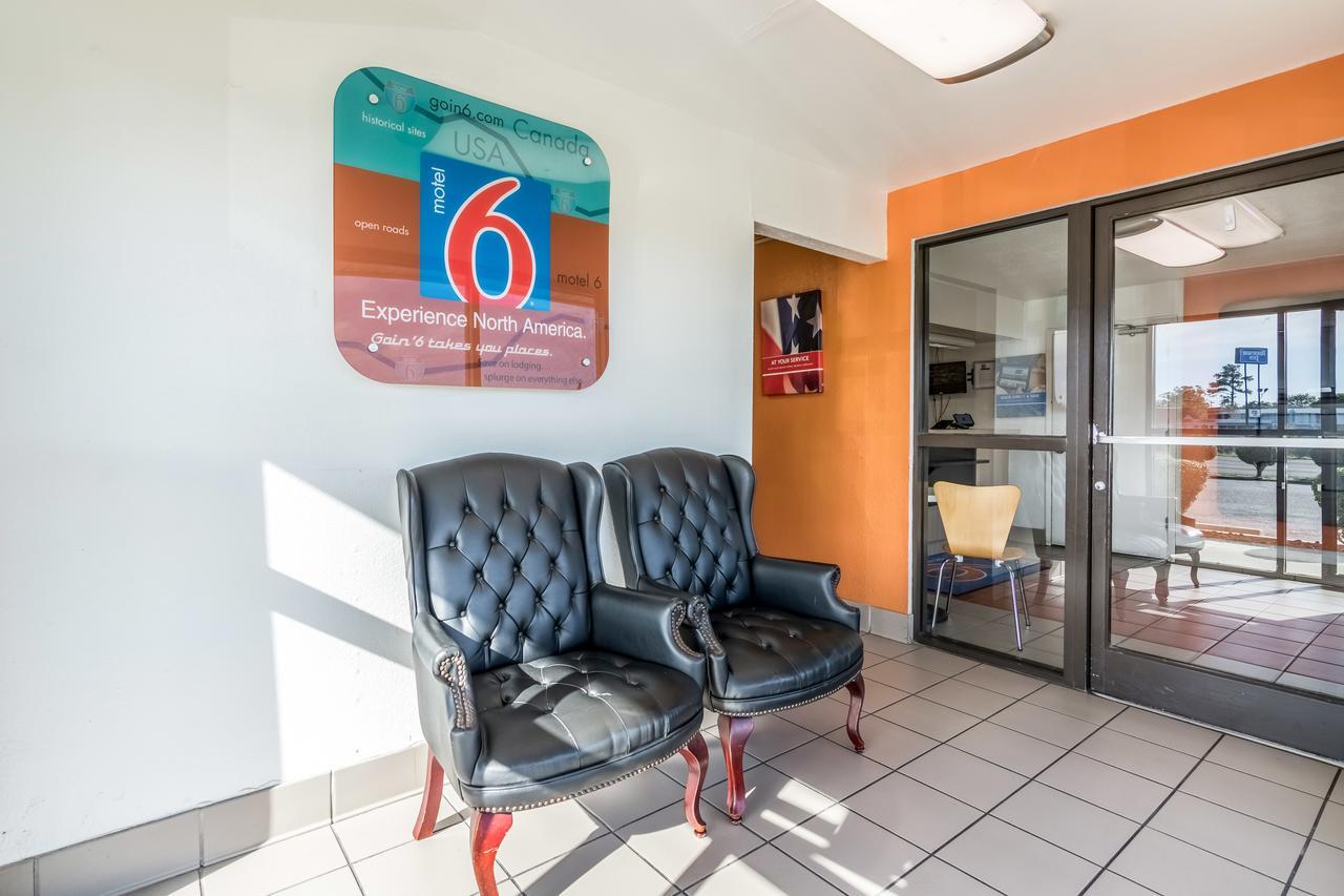 Motel 6-Lumberton, Nc Exterior photo