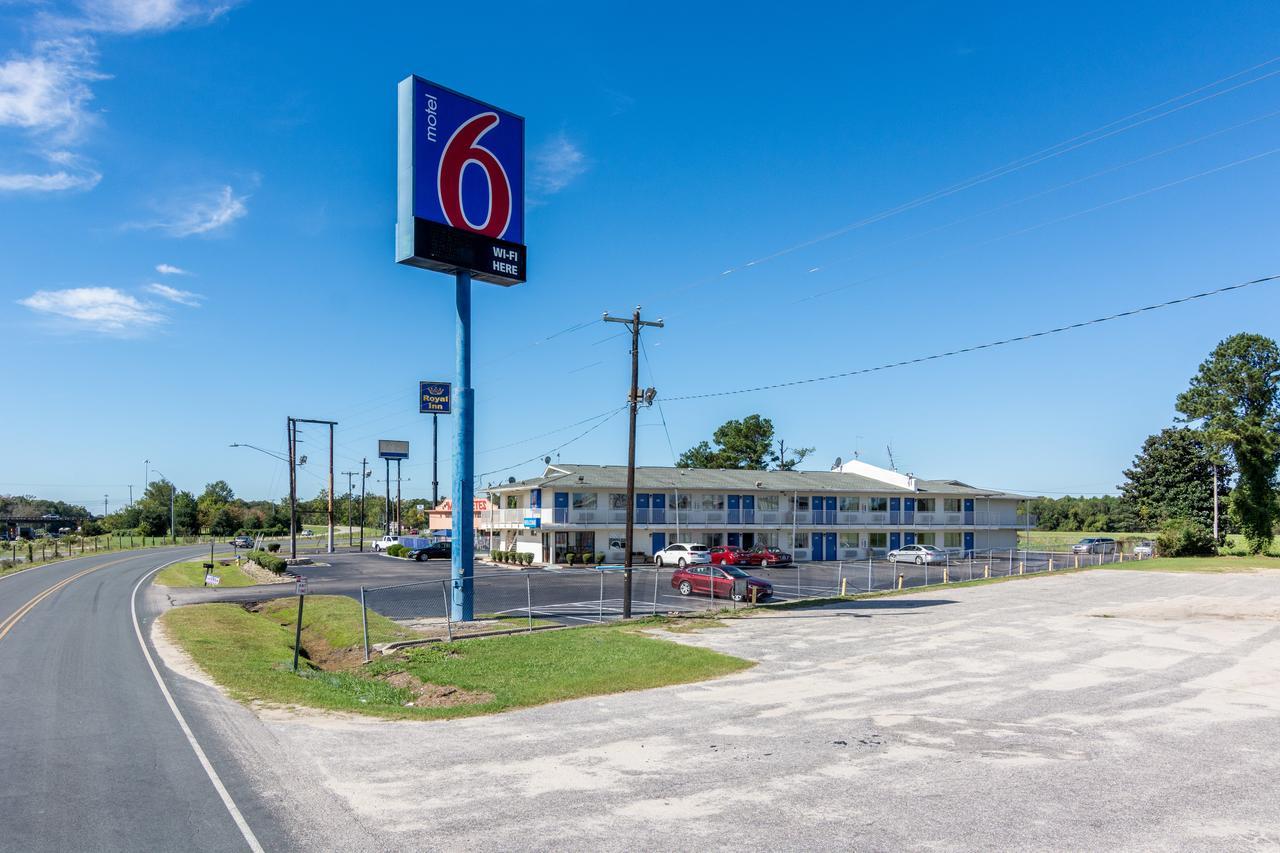 Motel 6-Lumberton, Nc Exterior photo